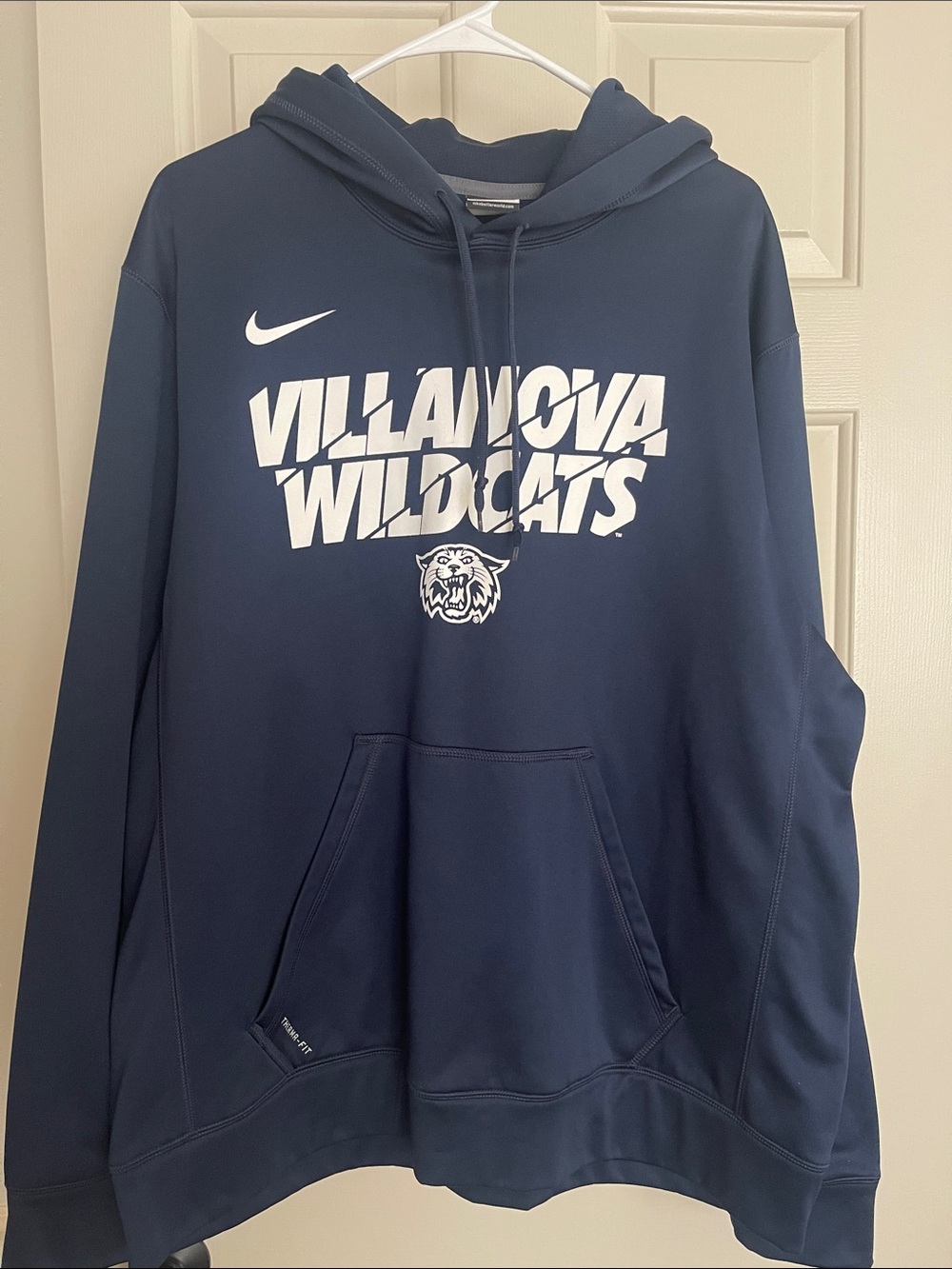 Nike Villanova Navy  Wildcats Basketball Hoodie Men”s XL